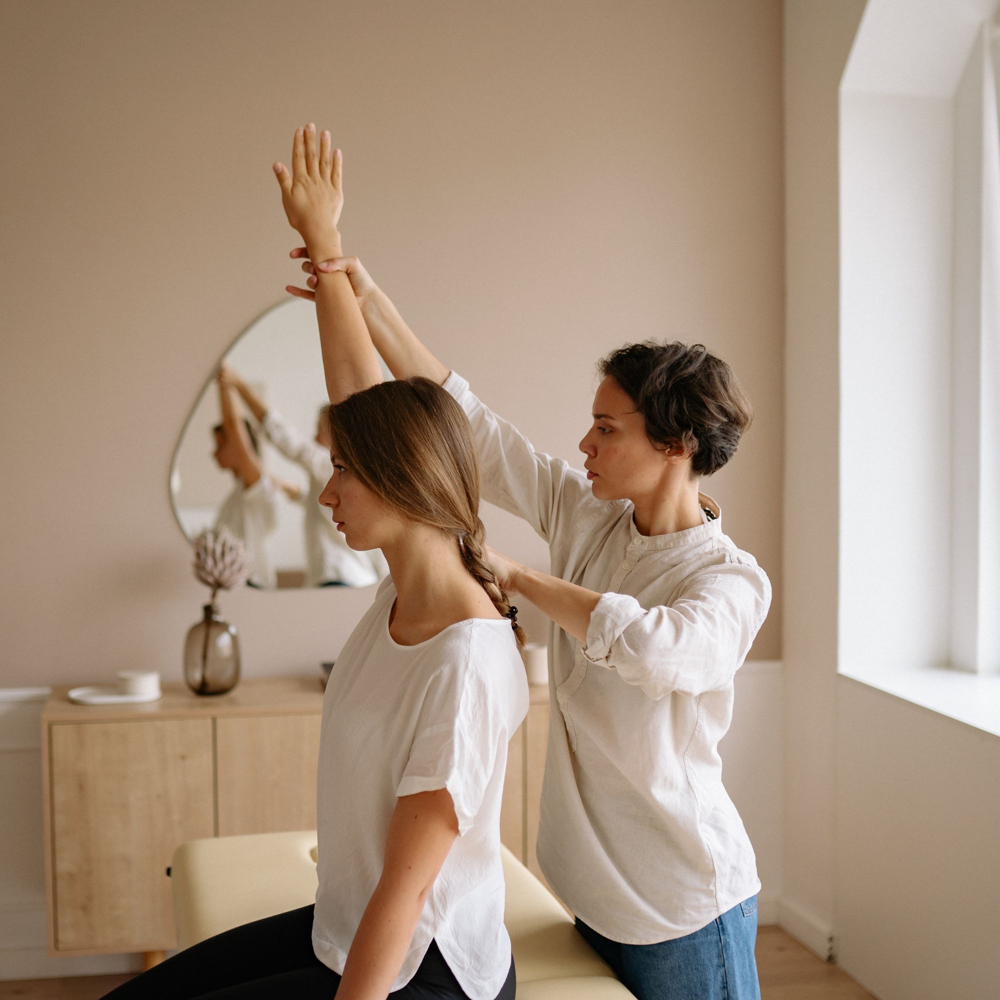Évaluation de la mobilité lors d’une consultation de chiropraxie