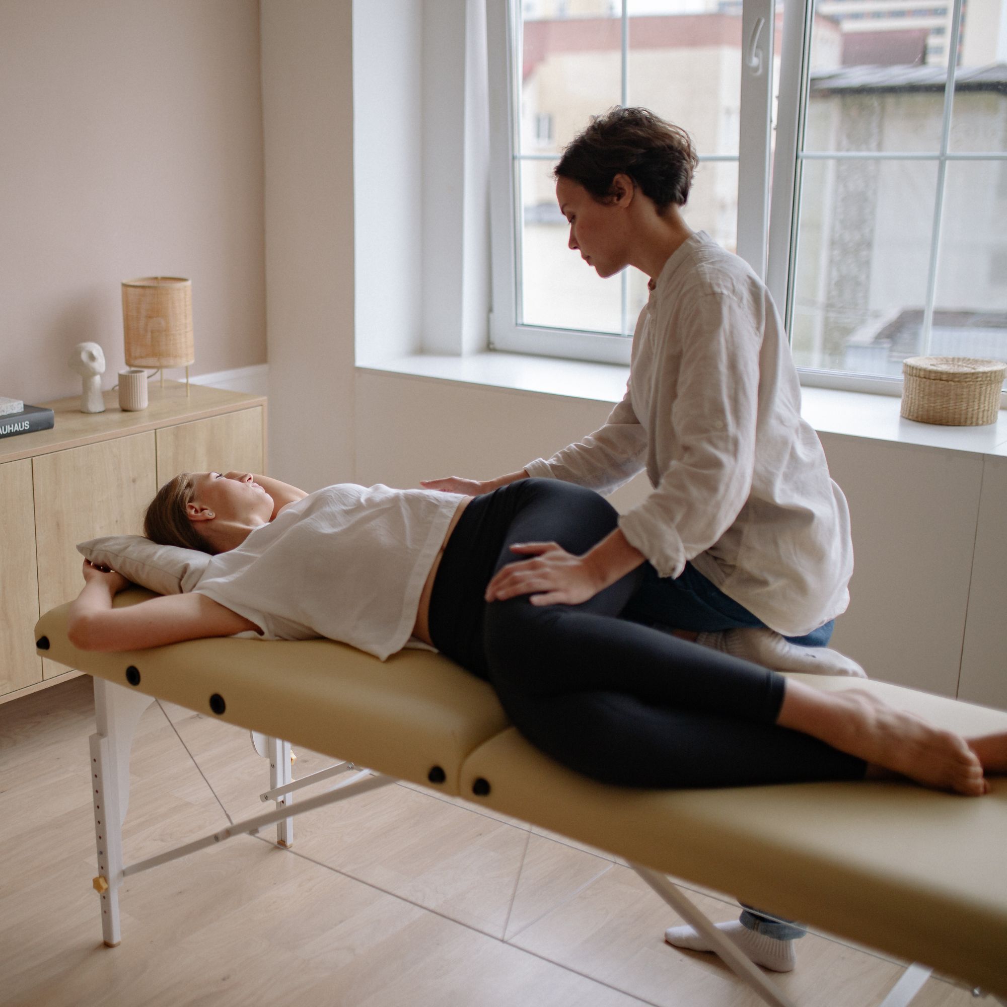 Soin manuel réalisé par une chiropracteure