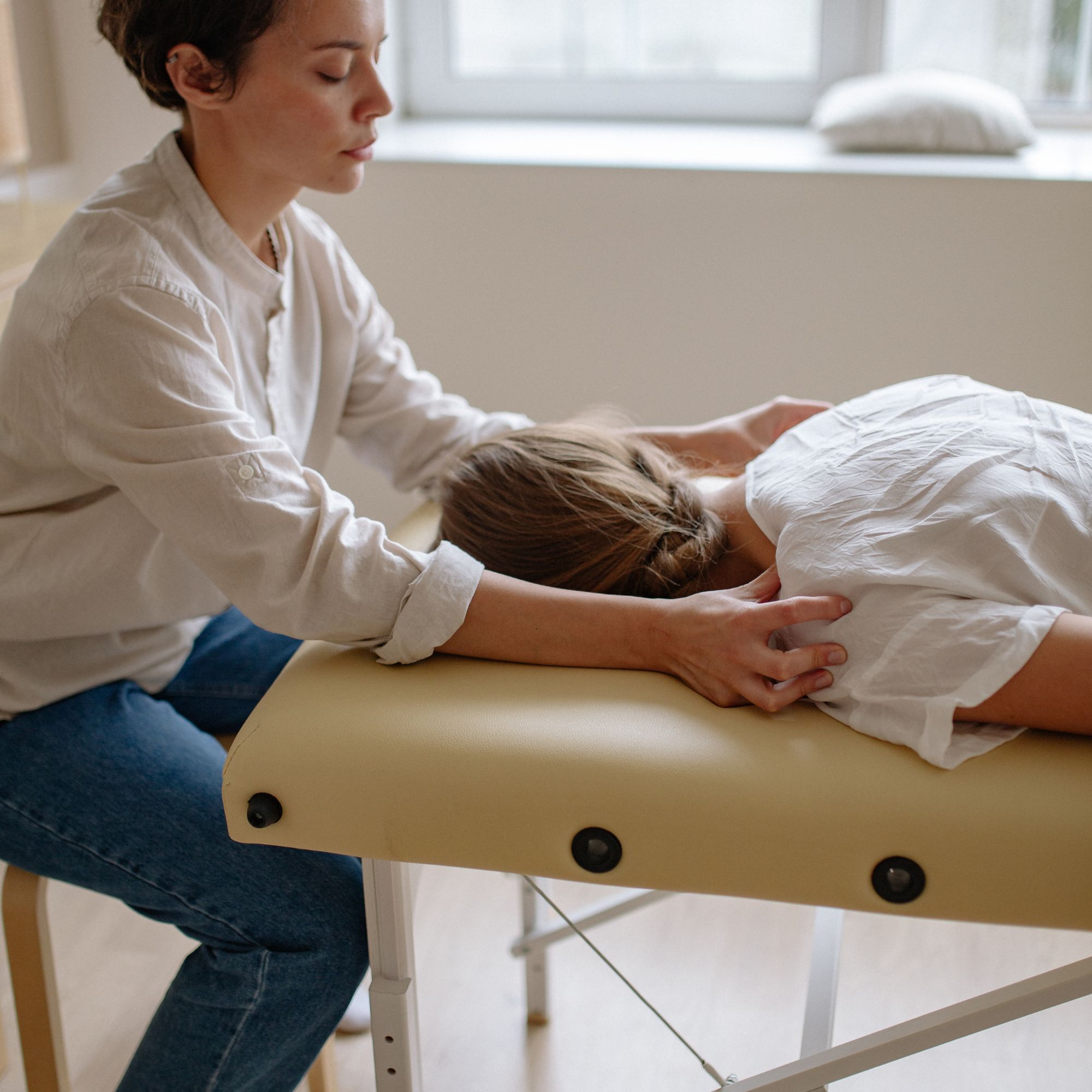 Célia De Almeida, chiropracteure à Douvaine